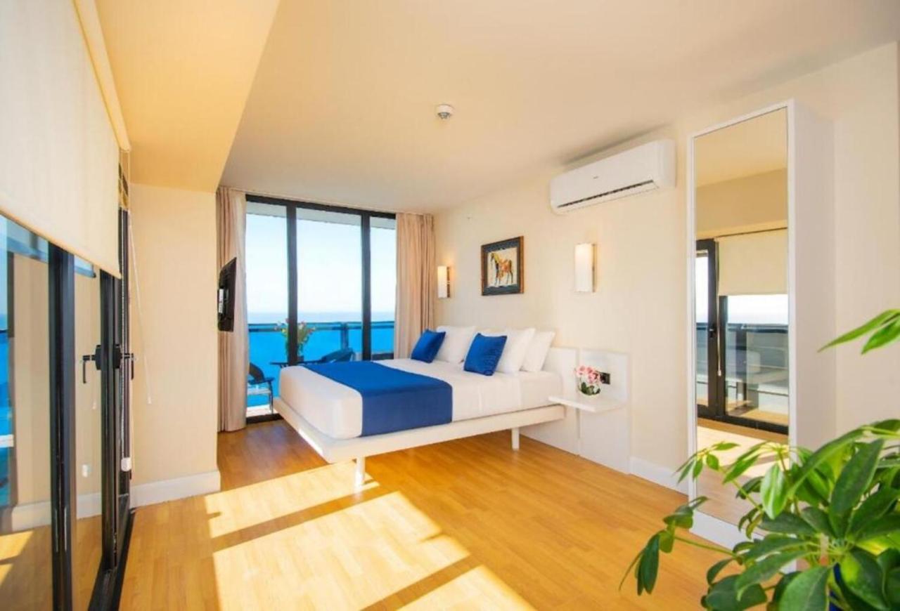 Seaside Resort In New Orbi Twins 巴统 外观 照片