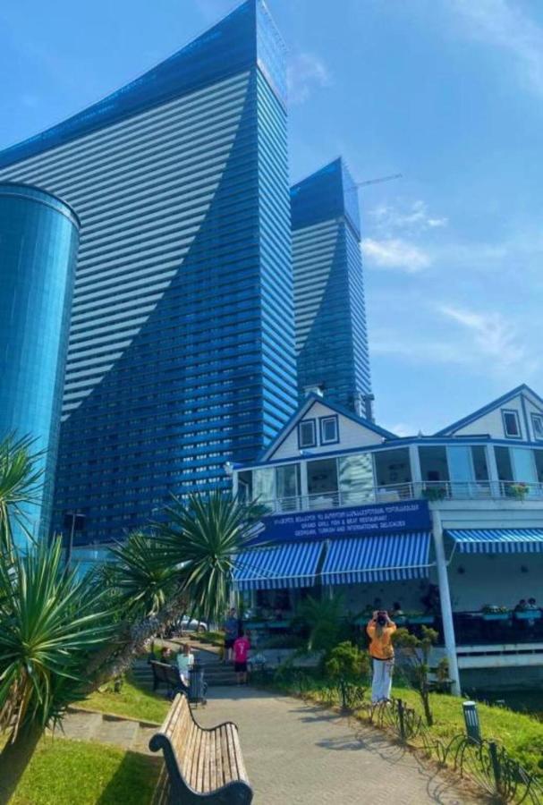 Seaside Resort In New Orbi Twins 巴统 外观 照片
